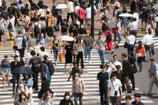 乌度卡：希望每场再多投至少6个三分 到场均出手40个左右